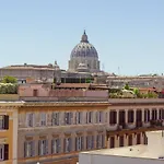 Vatican 4*