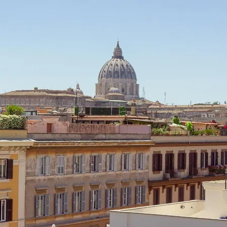 Vatican 4*
